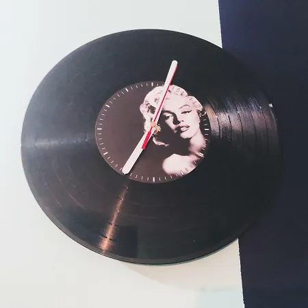 Marilyn Monroe * بوزنان